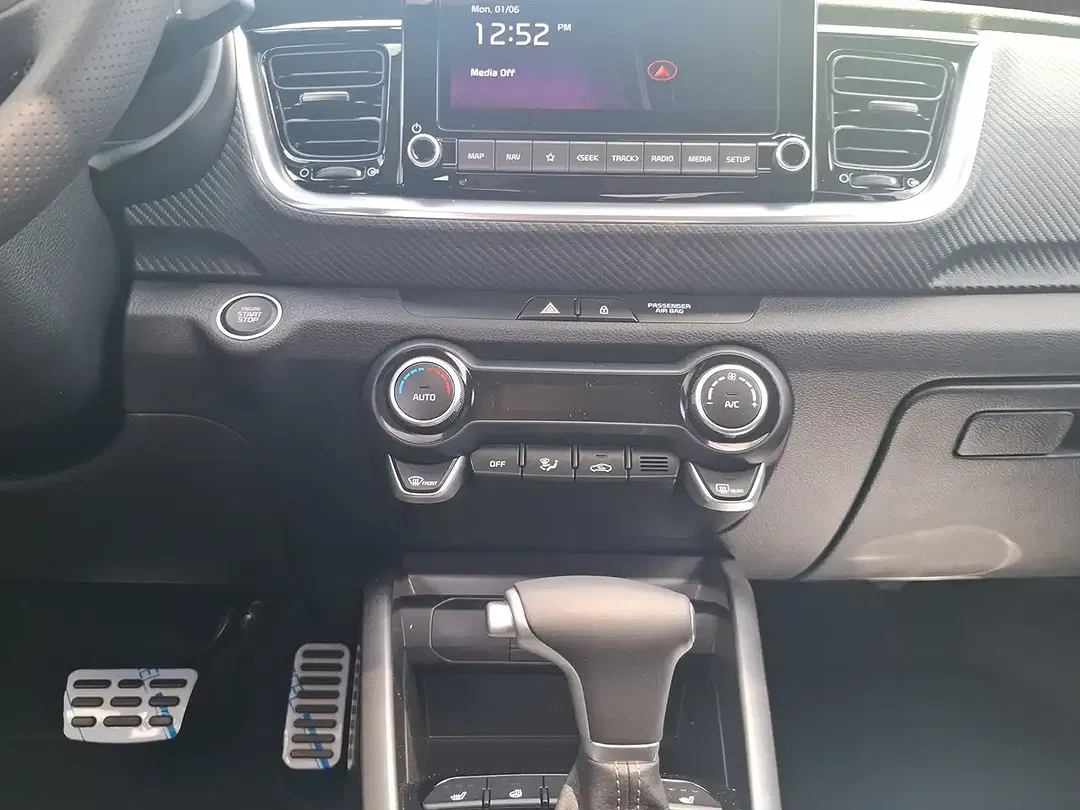 Kia Stonic - Thumbnail 14