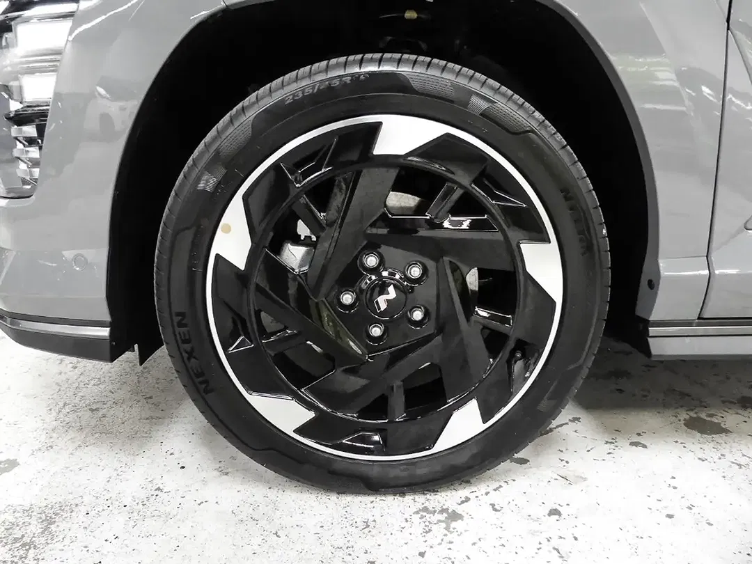 Hyundai KONA - Thumbnail 3