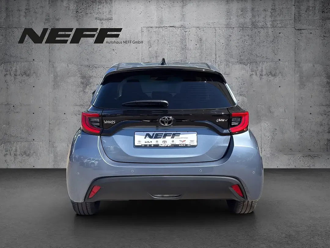 Toyota Yaris - Thumbnail 4