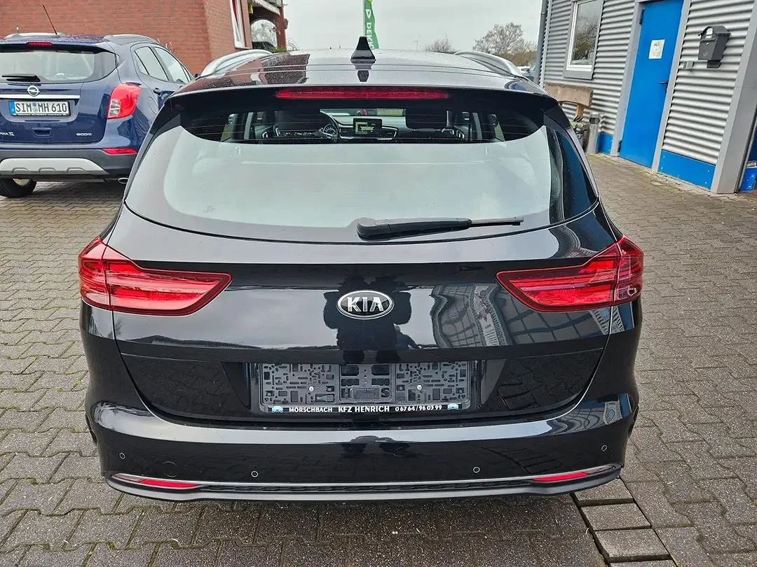Kia Ceed SW / cee'd SW - Thumbnail 4