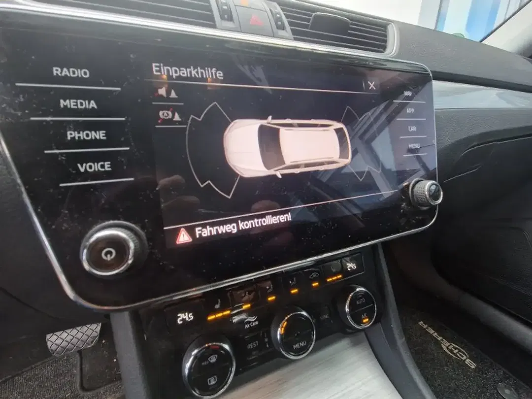 Skoda Superb - Thumbnail 15