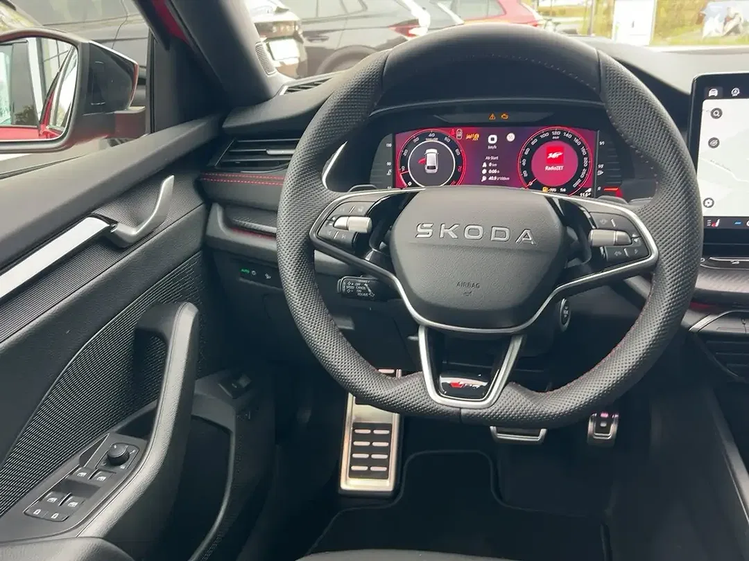 Skoda Octavia - Thumbnail 14