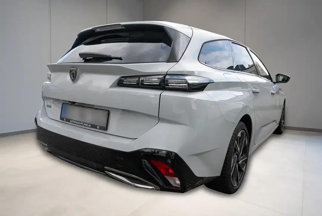 Peugeot 308 - Thumbnail 3
