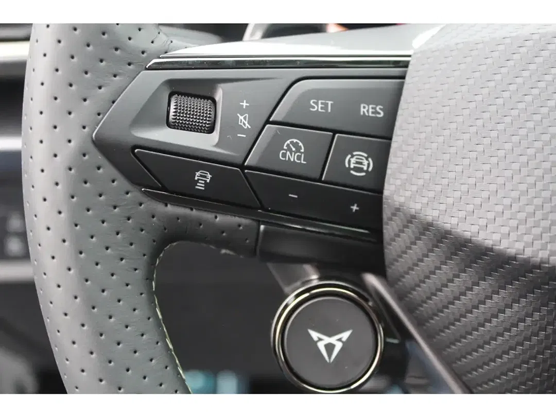 CUPRA Leon - Thumbnail 9