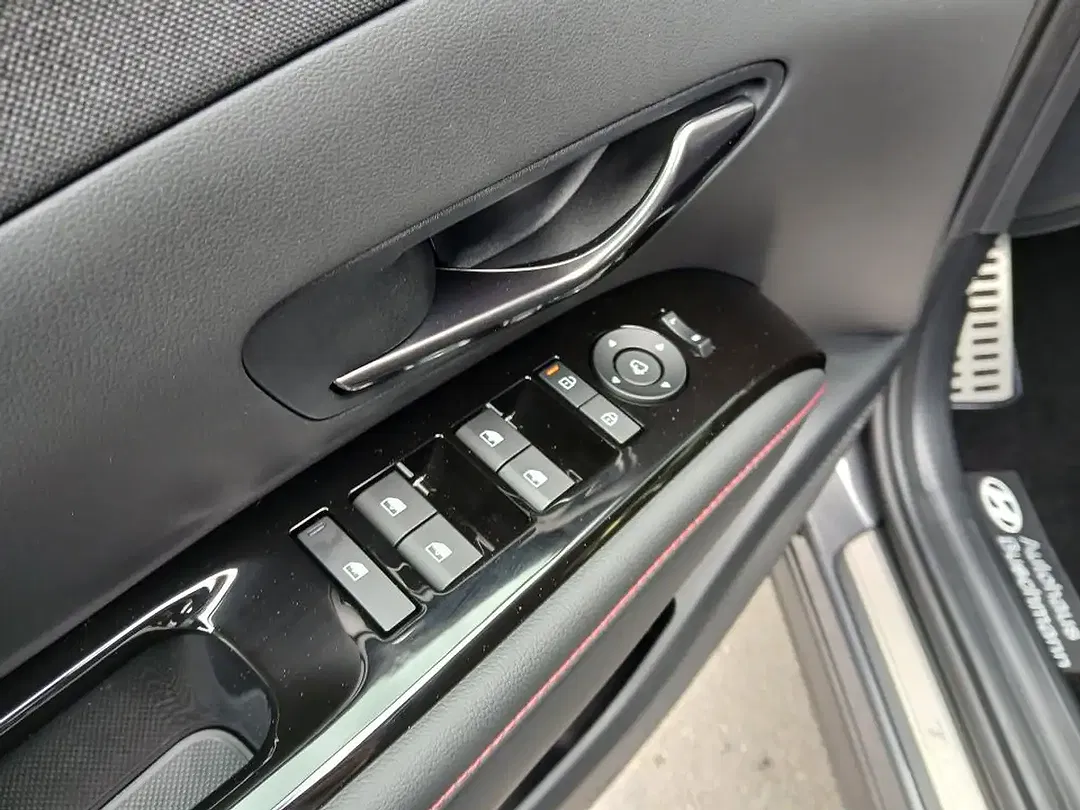 Hyundai TUCSON - Thumbnail 8