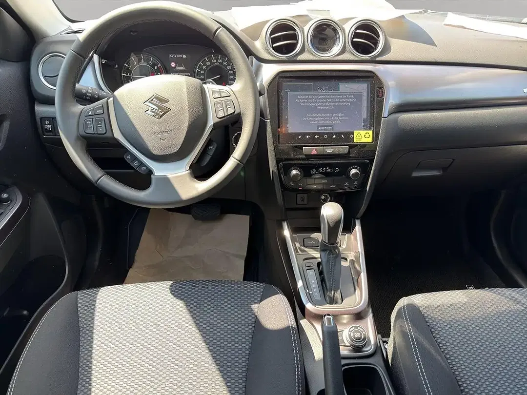Suzuki Vitara - Thumbnail 12