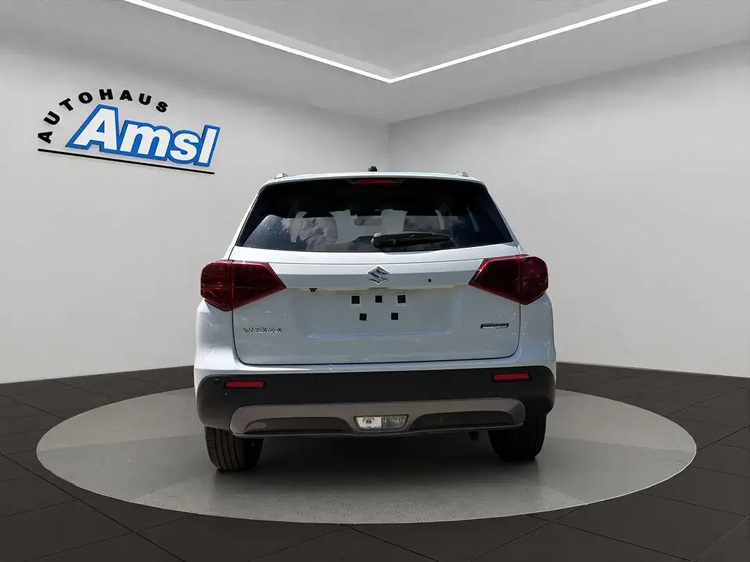 Suzuki Vitara - Thumbnail 4