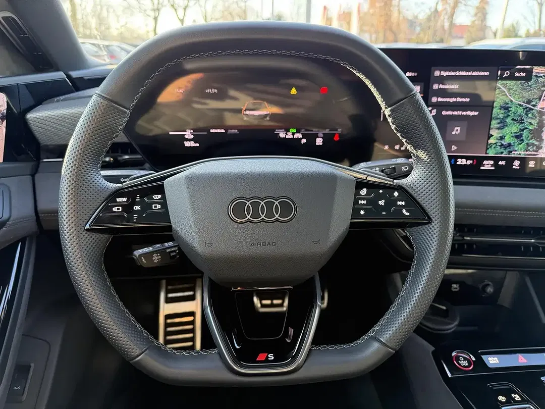 Audi S6 e-tron - Thumbnail 10