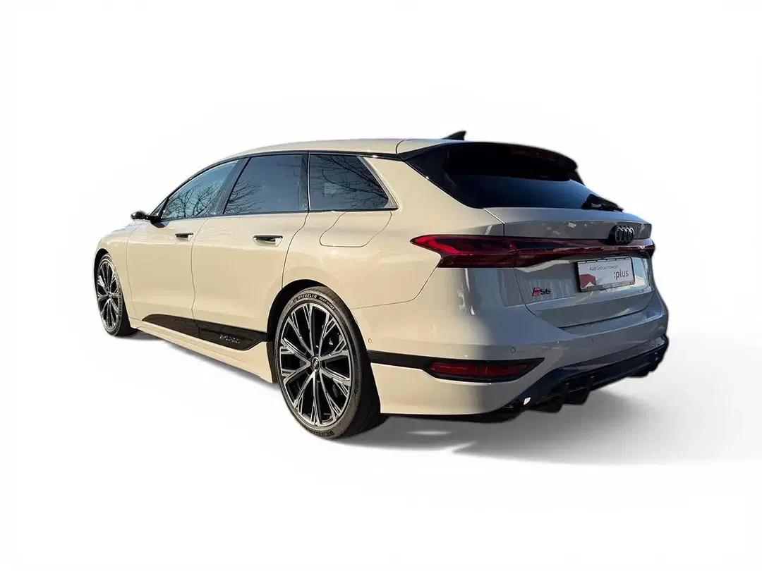 Audi S6 e-tron - Thumbnail 3