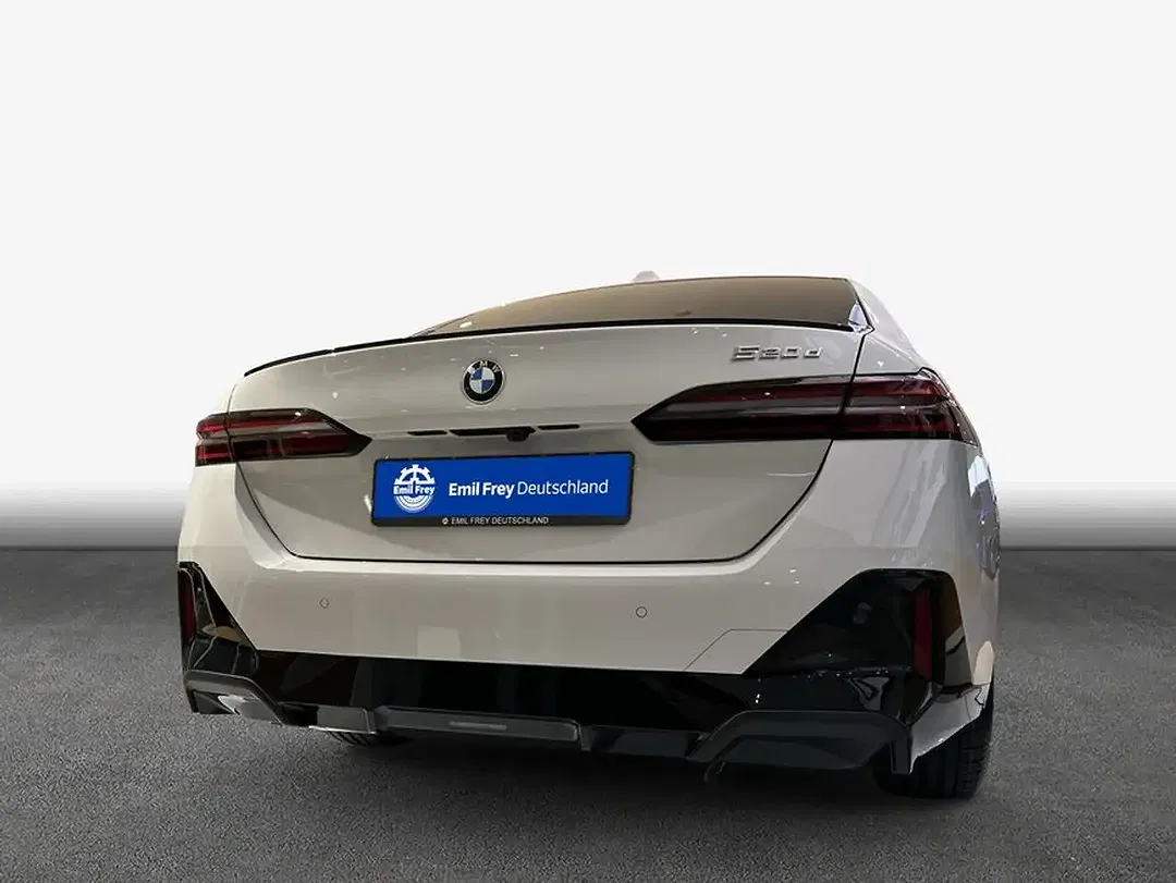 BMW 520 - Thumbnail 6