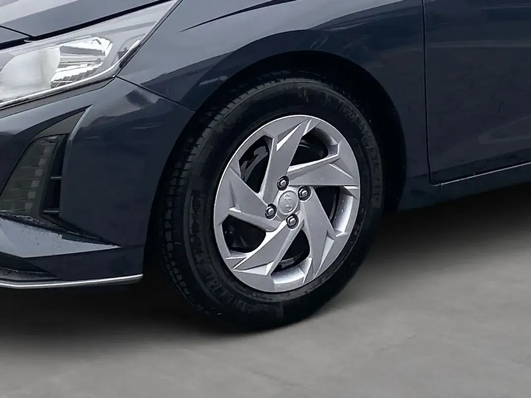 Hyundai i20 - Thumbnail 6