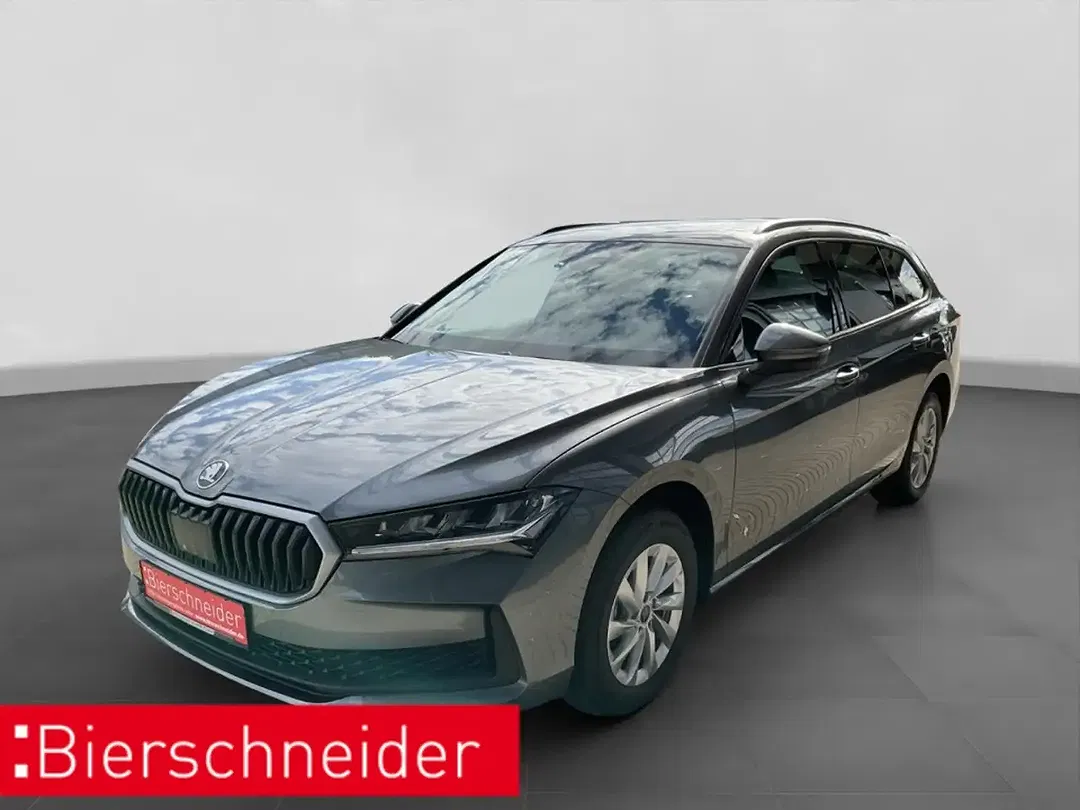 Skoda Superb - Thumbnail 1