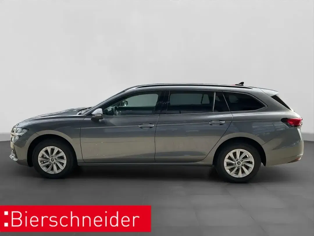 Skoda Superb - Thumbnail 3