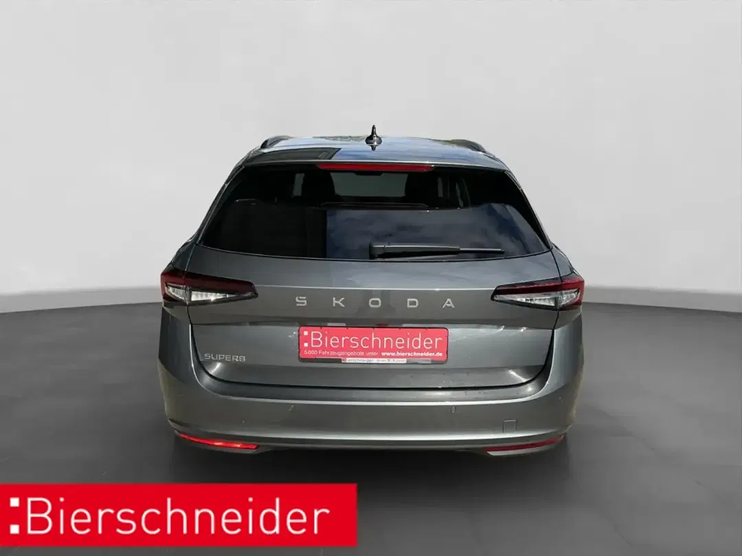Skoda Superb - Thumbnail 5
