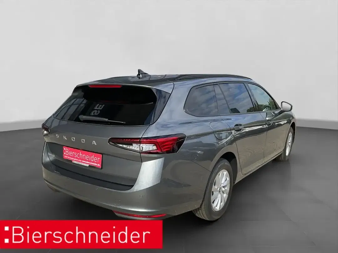 Skoda Superb - Thumbnail 6