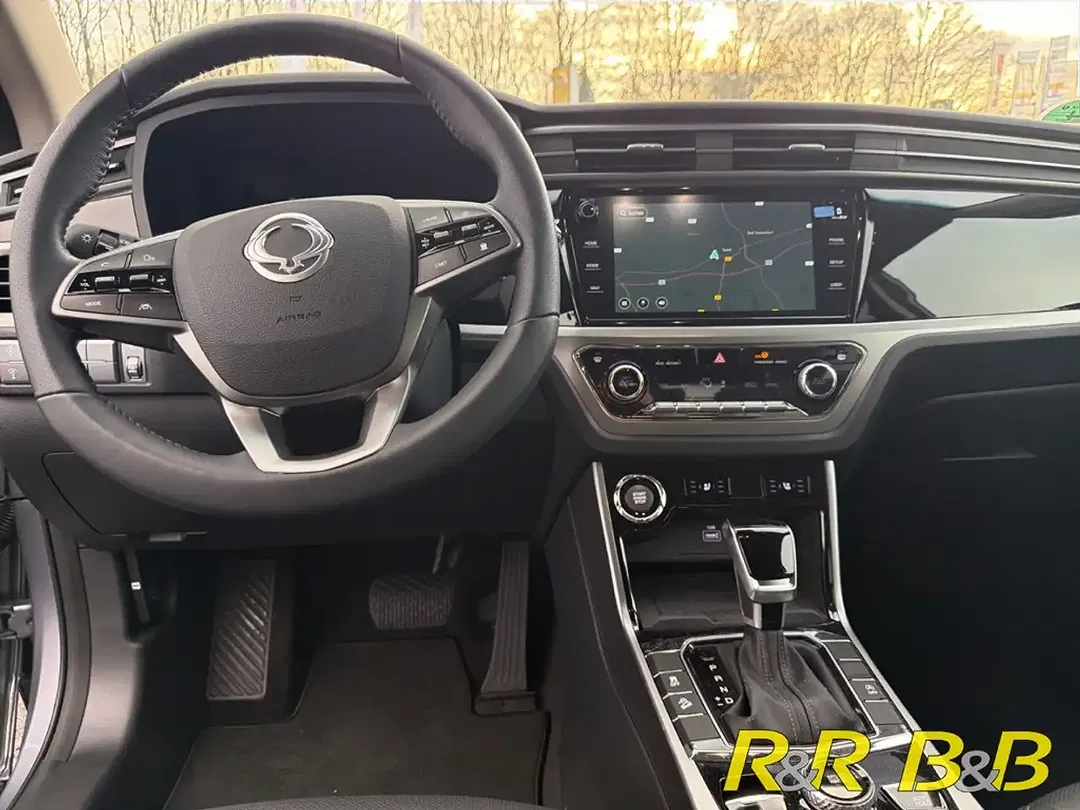 KGM Korando - Thumbnail 10