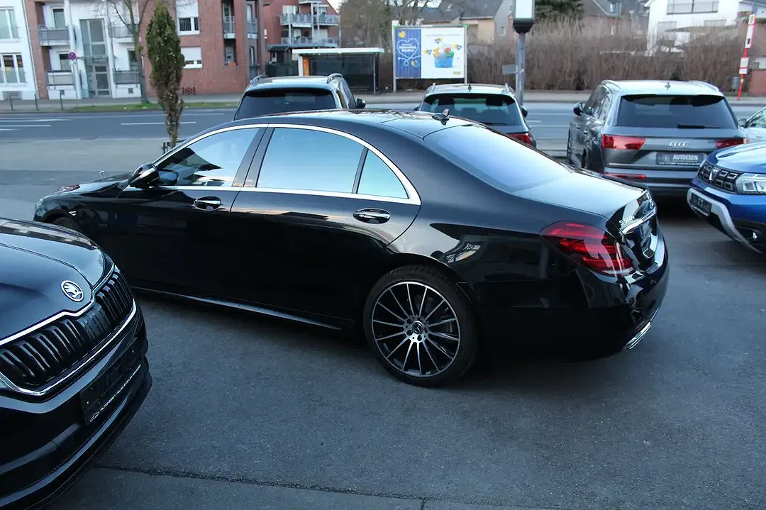 Mercedes-Benz S 560 - Thumbnail 12