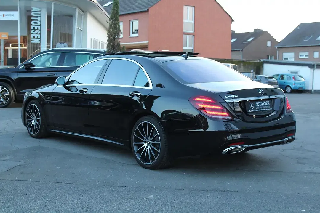 Mercedes-Benz S 560 - Thumbnail 6