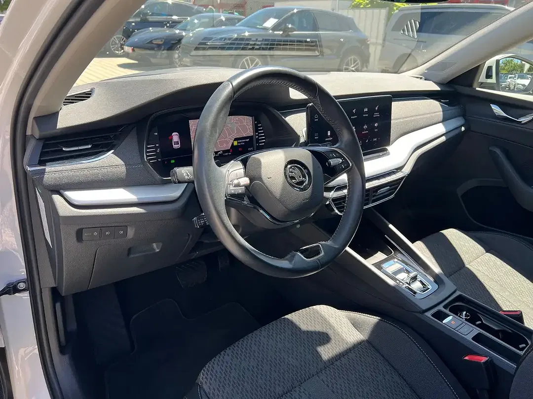 Skoda Octavia - Thumbnail 7