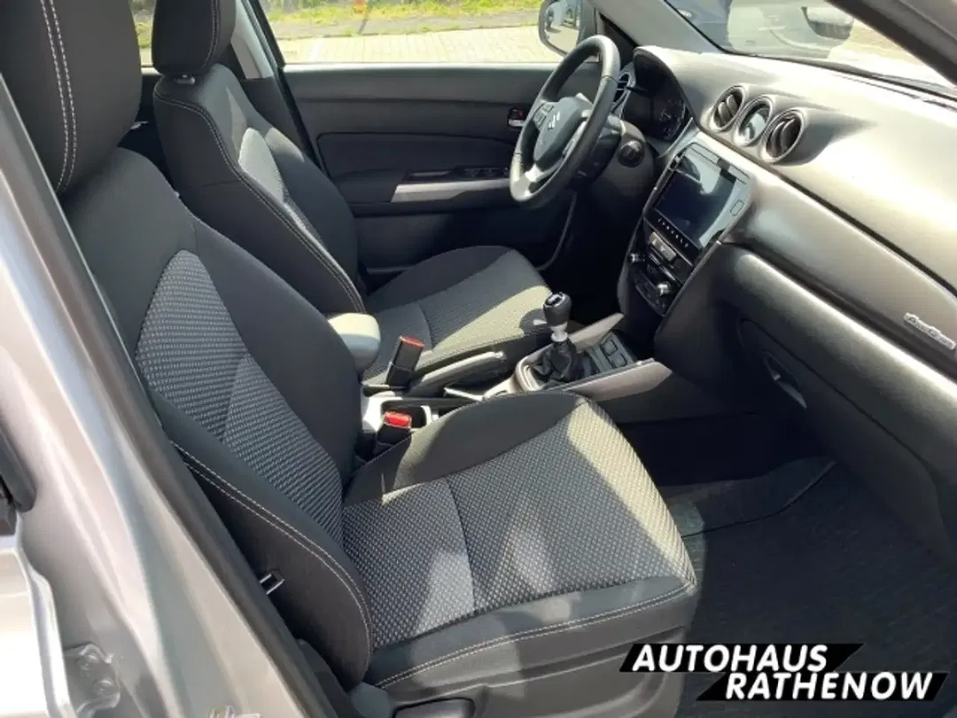 Suzuki Vitara - Thumbnail 14
