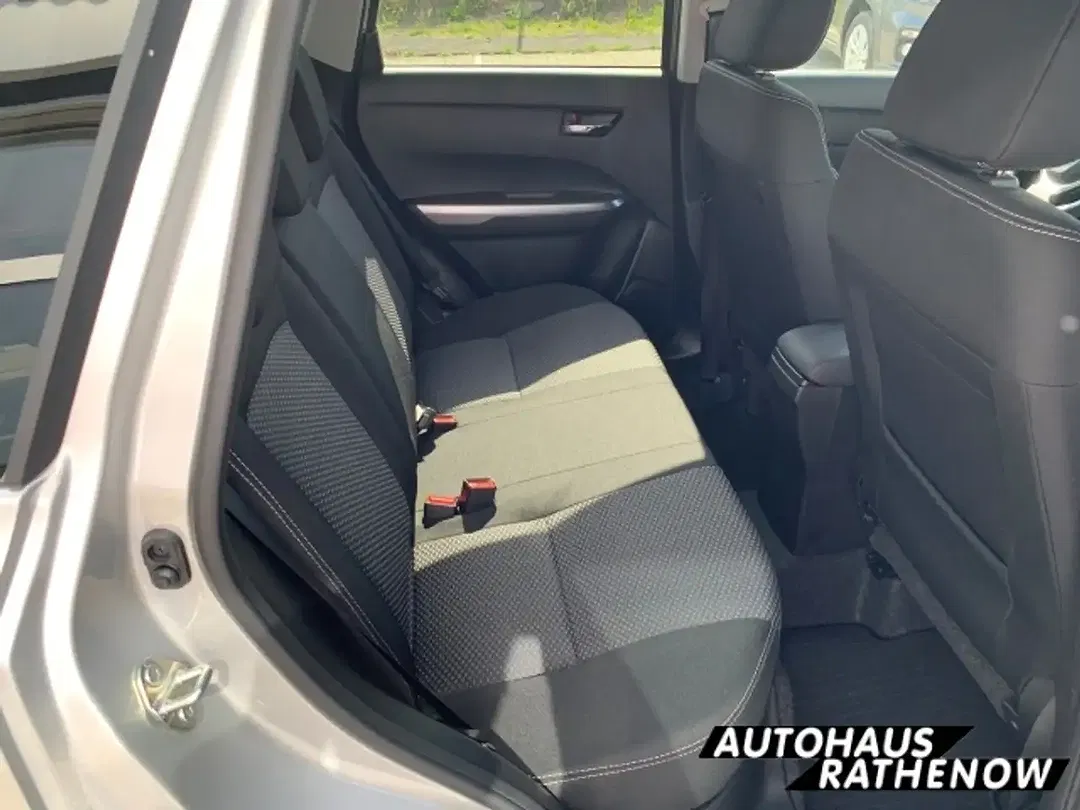 Suzuki Vitara - Thumbnail 15