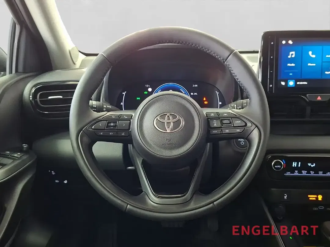 Toyota Yaris - Thumbnail 7