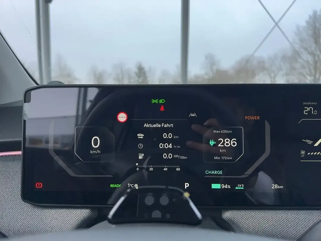 Kia EV3 - Thumbnail 15