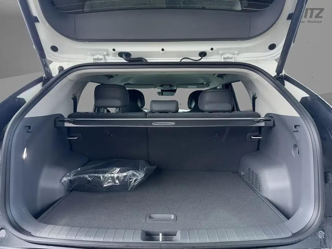 Kia EV3 - Thumbnail 6