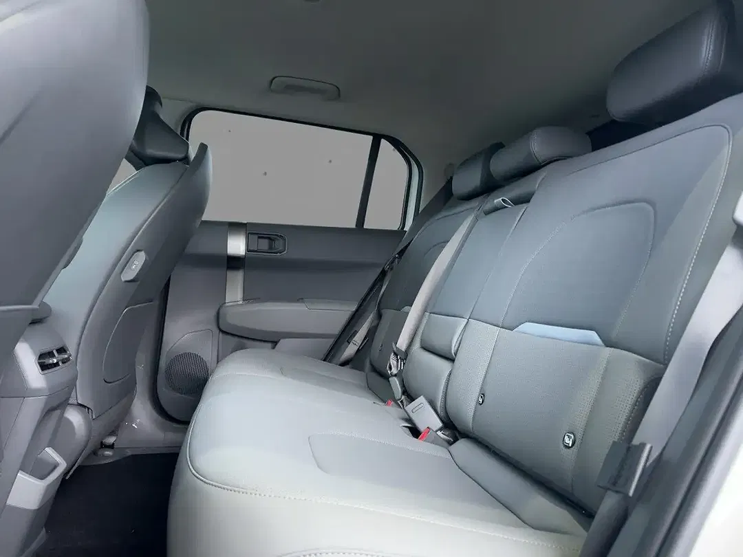Kia EV3 - Thumbnail 9
