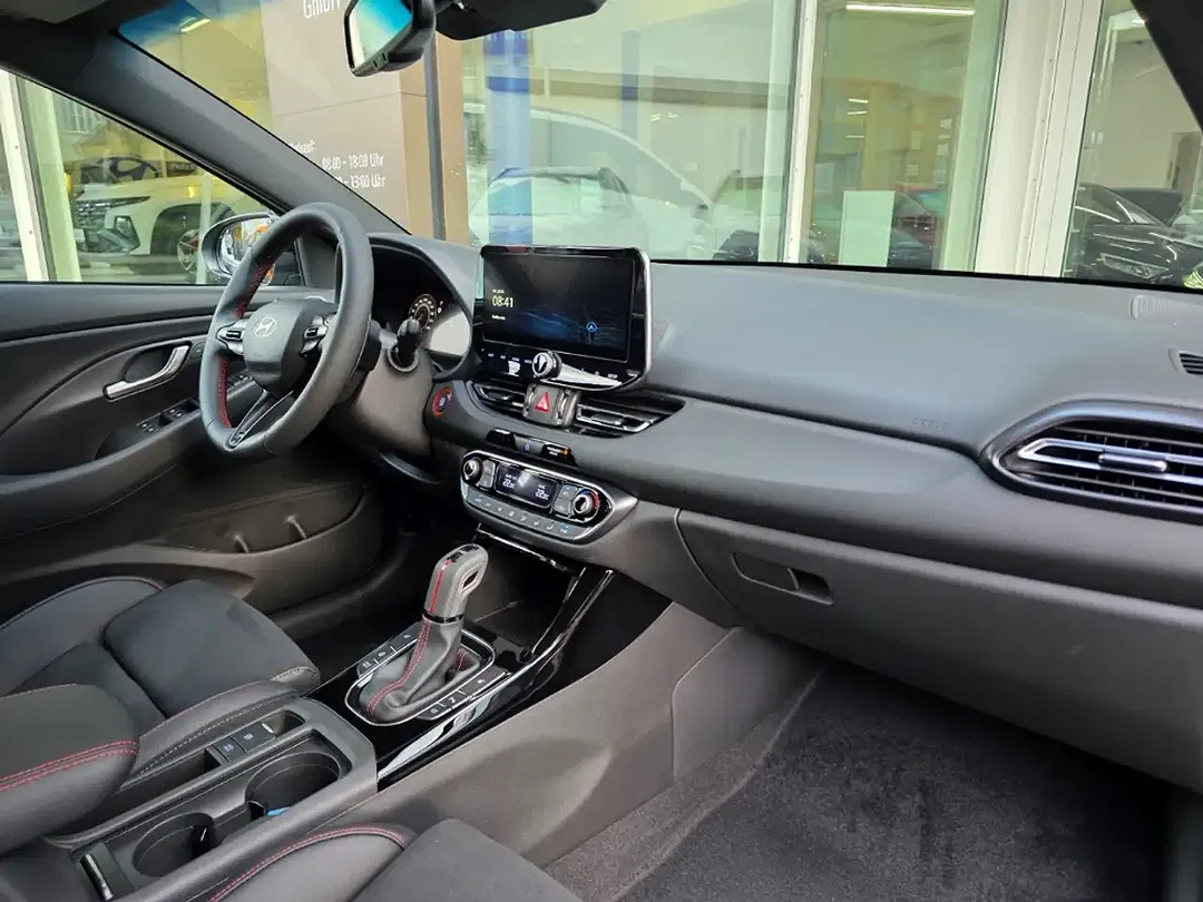 Hyundai i30 - Thumbnail 10