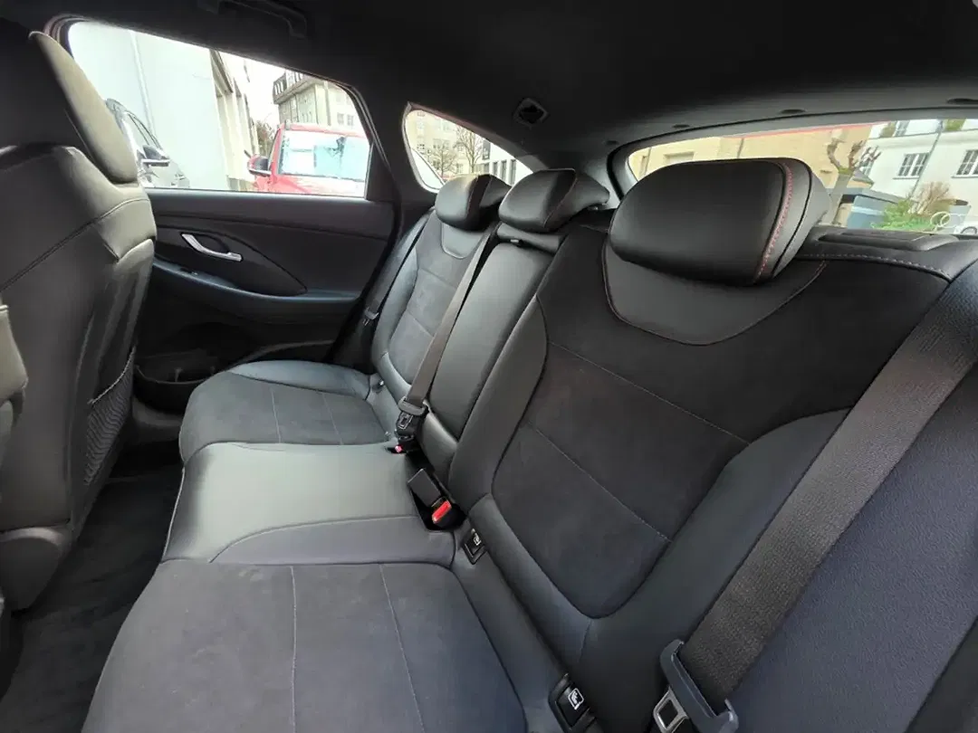 Hyundai i30 - Thumbnail 14