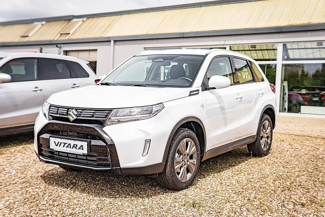 Suzuki Vitara - Thumbnail 1