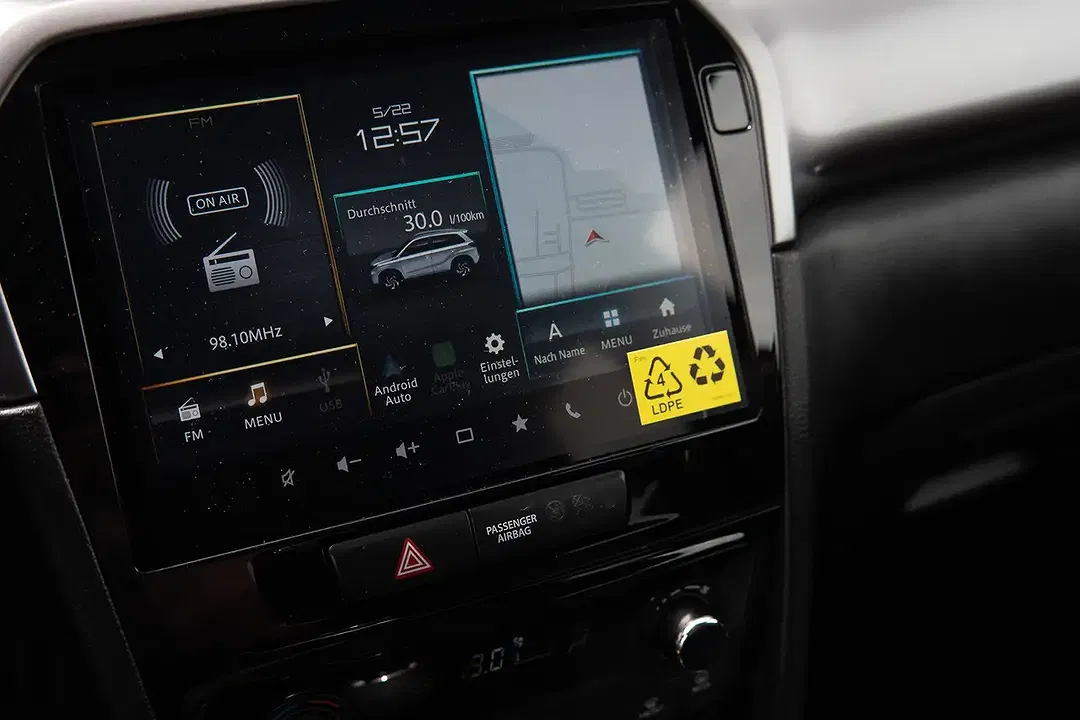 Suzuki Vitara - Thumbnail 11