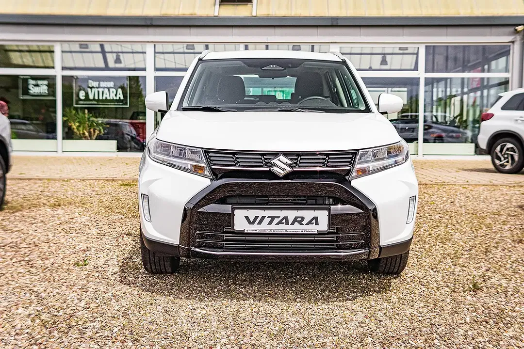 Suzuki Vitara - Thumbnail 2