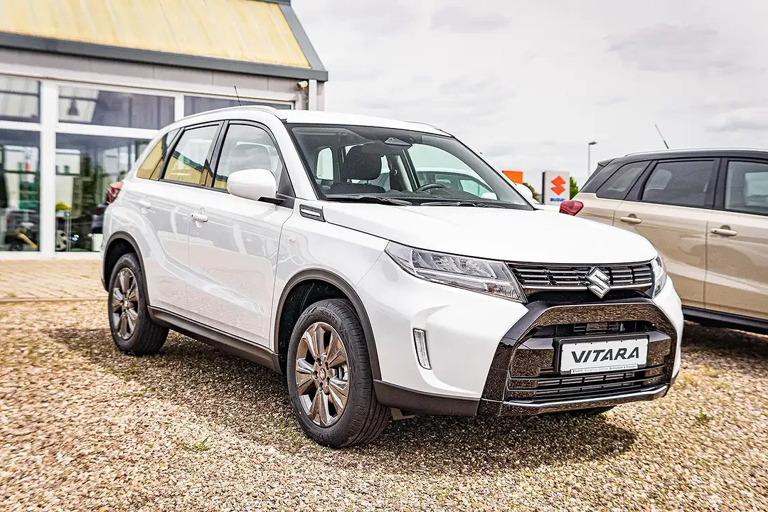Suzuki Vitara - Thumbnail 3