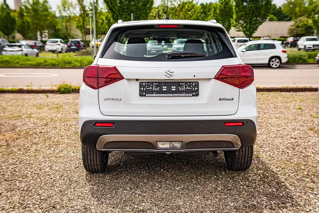 Suzuki Vitara - Thumbnail 5