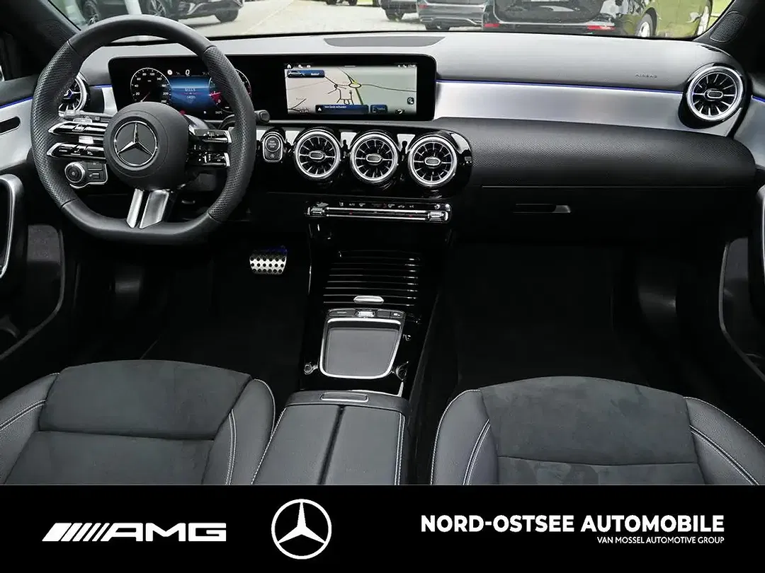 Mercedes-Benz A 200 - Thumbnail 12
