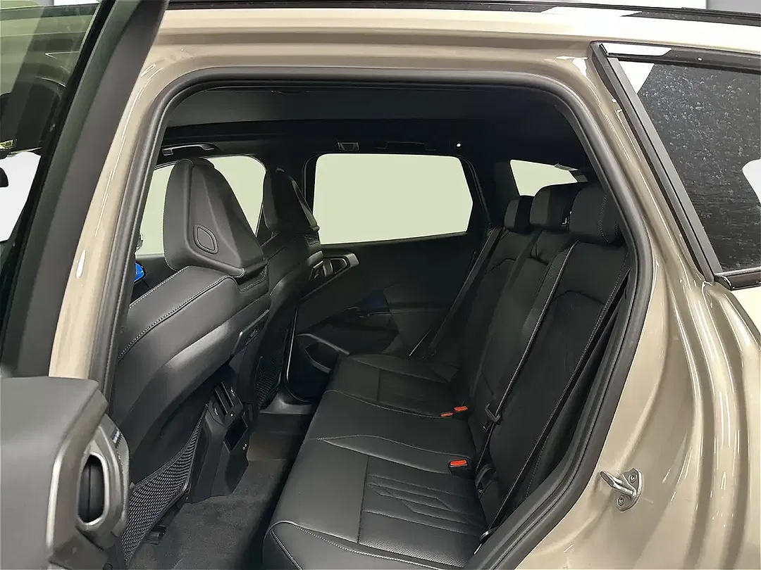 BMW X3 - Thumbnail 11