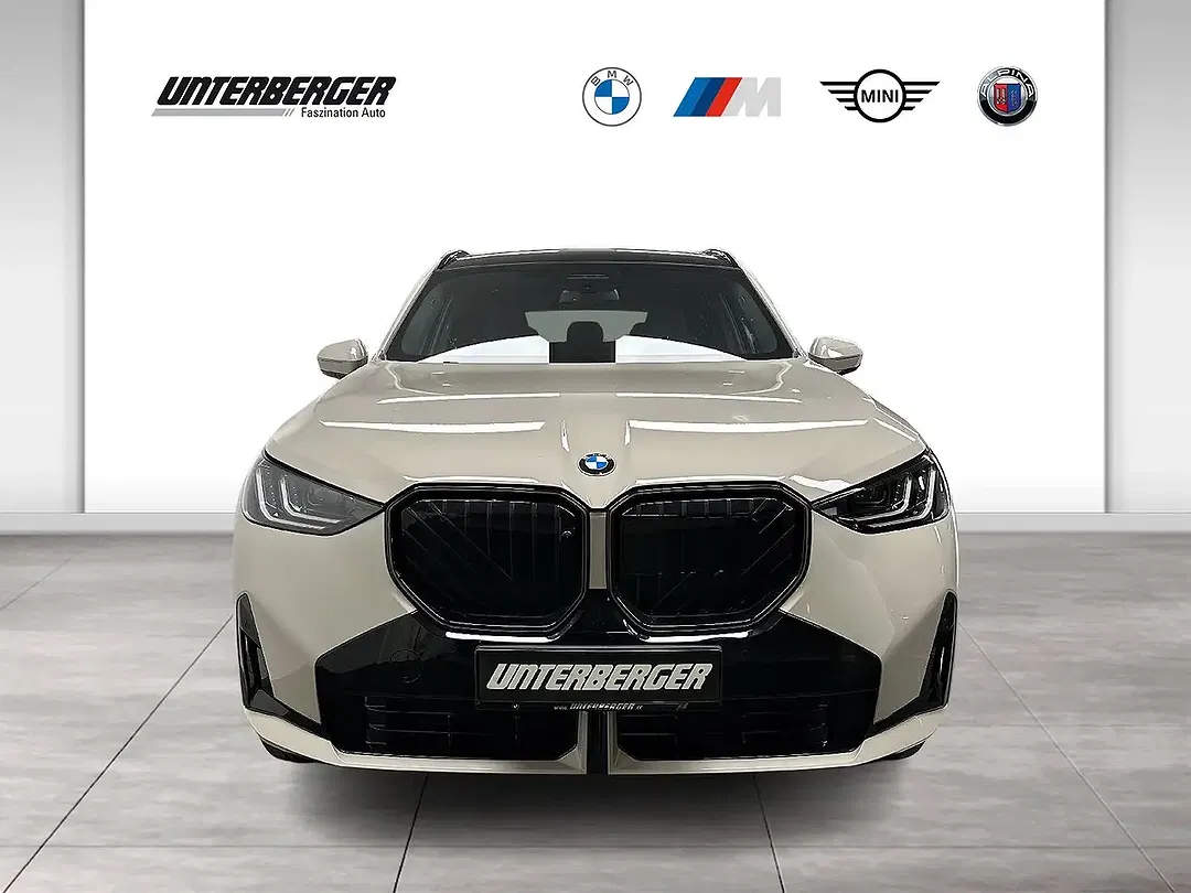 BMW X3 - Thumbnail 2