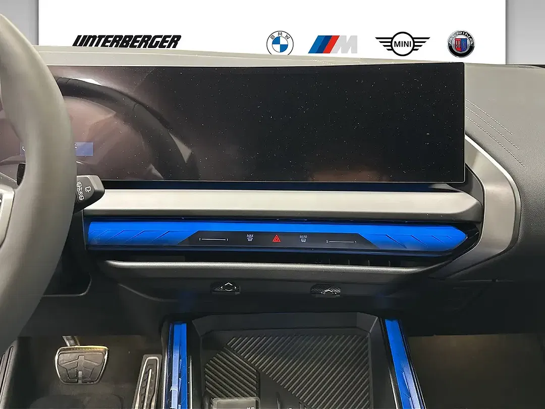 BMW X3 - Thumbnail 8