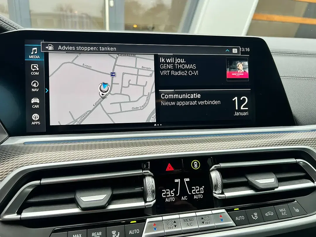 BMW X5 - Thumbnail 13
