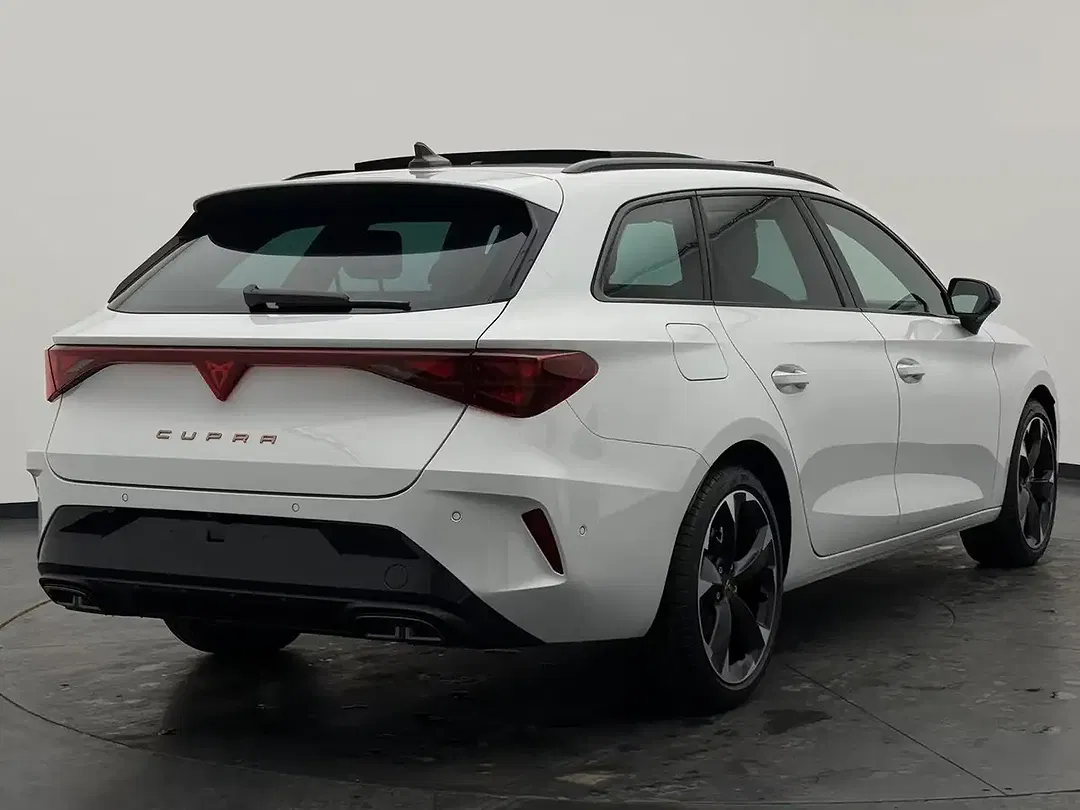 CUPRA Leon - Thumbnail 11