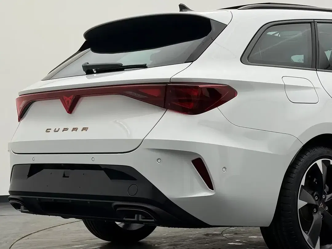 CUPRA Leon - Thumbnail 13