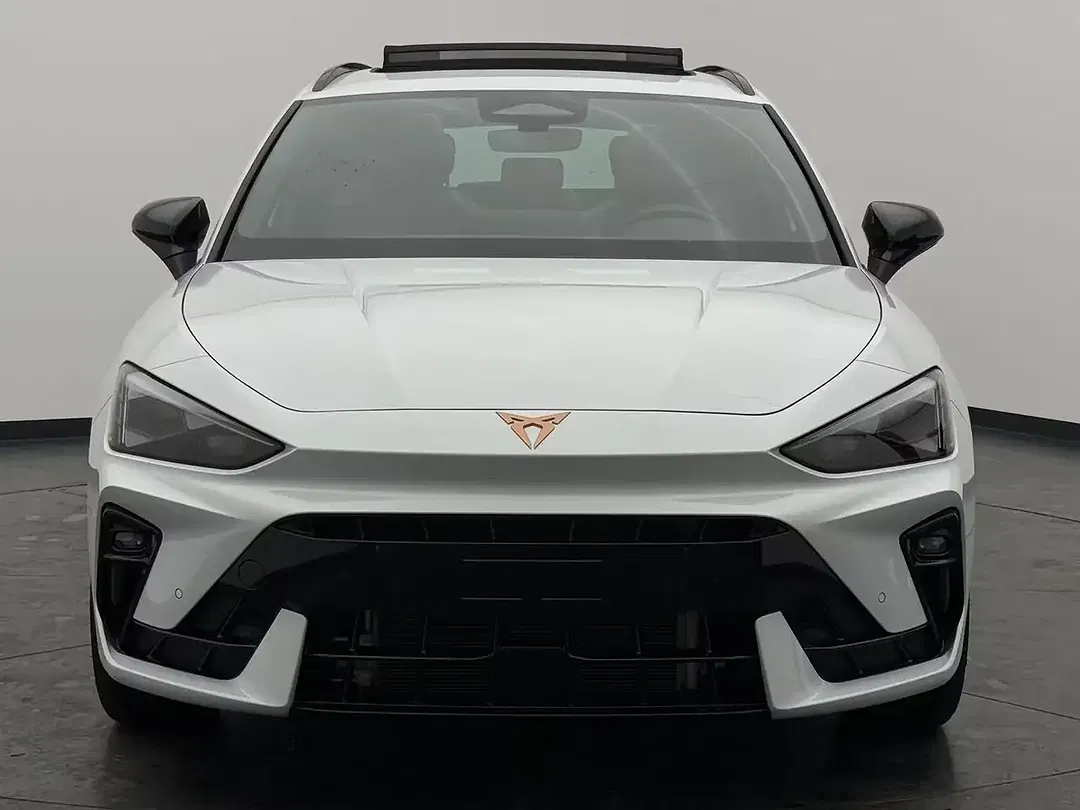 CUPRA Leon - Thumbnail 3