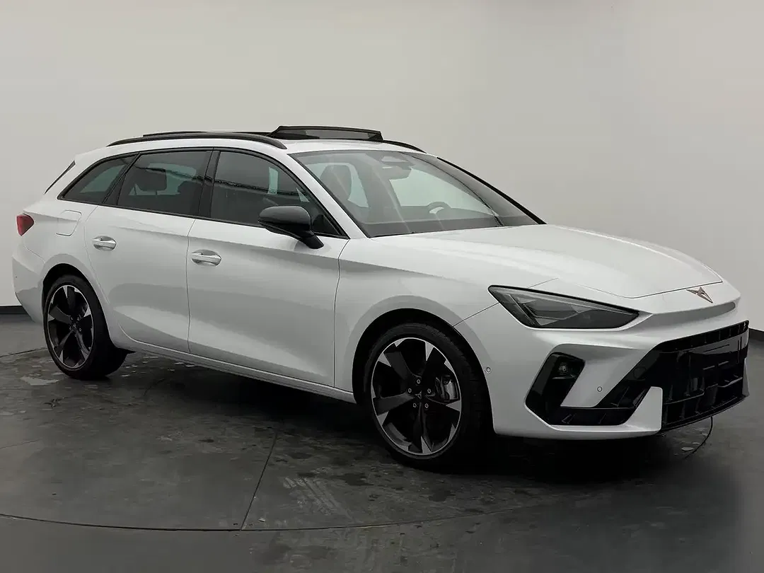 CUPRA Leon - Thumbnail 5