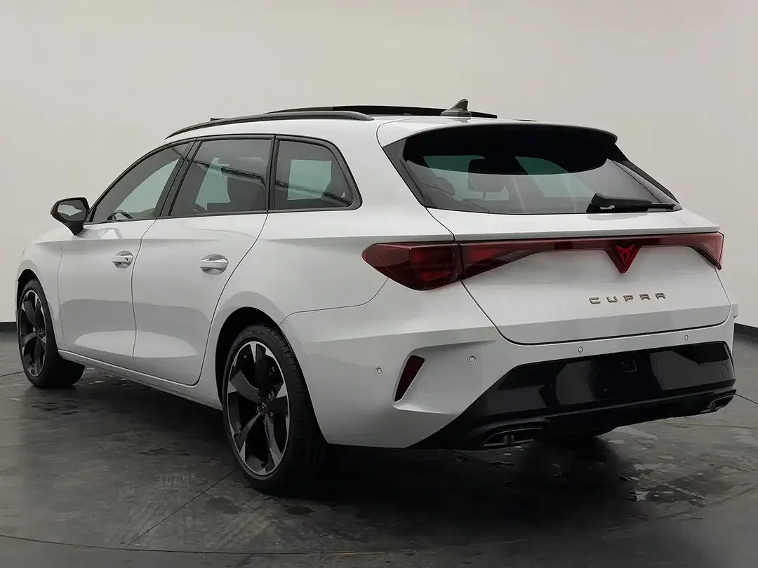 CUPRA Leon - Thumbnail 9