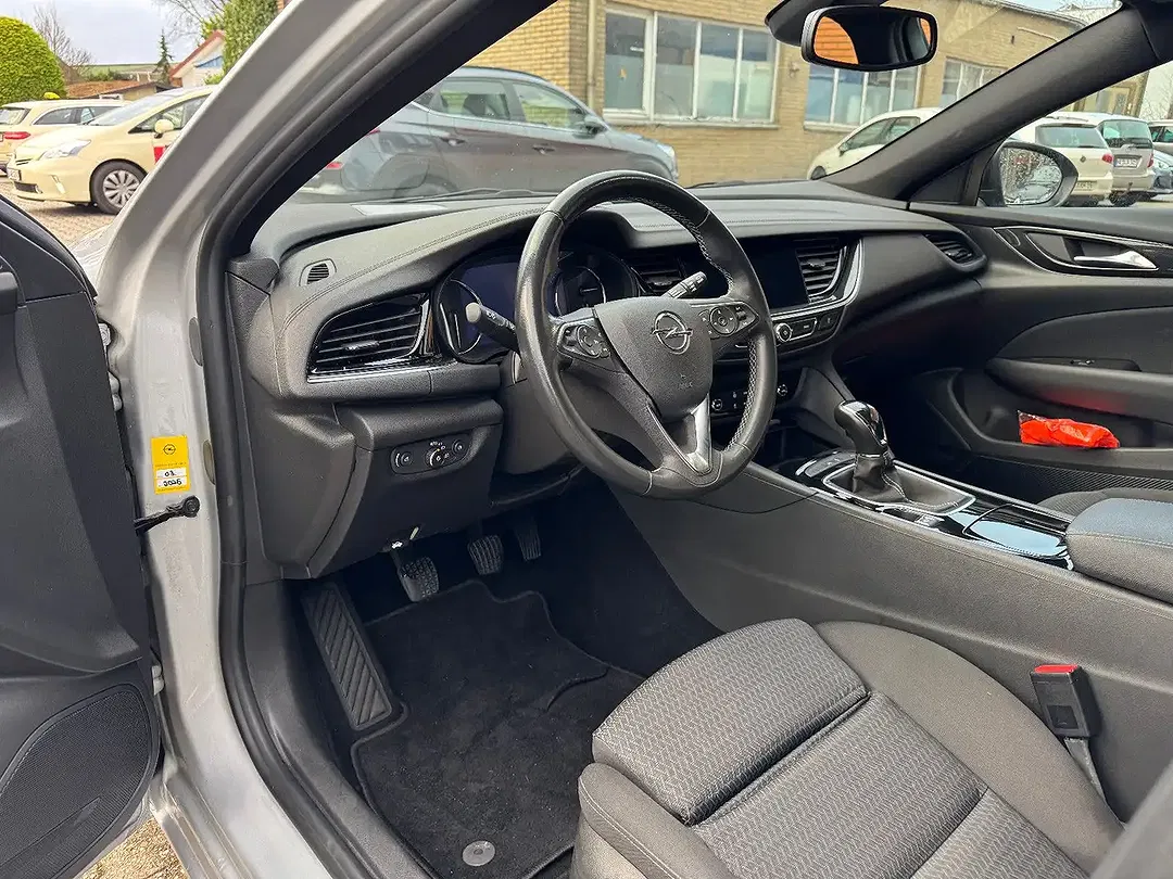 Opel Insignia - Thumbnail 14