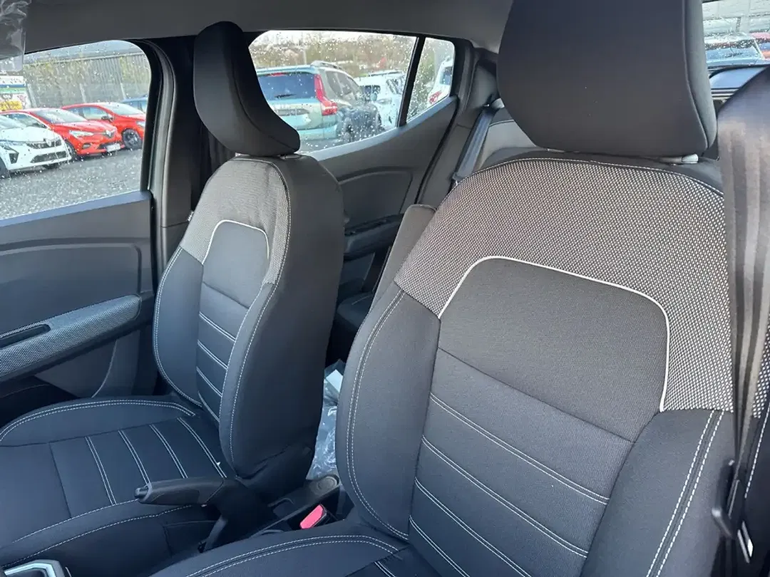 Dacia Sandero - Thumbnail 9
