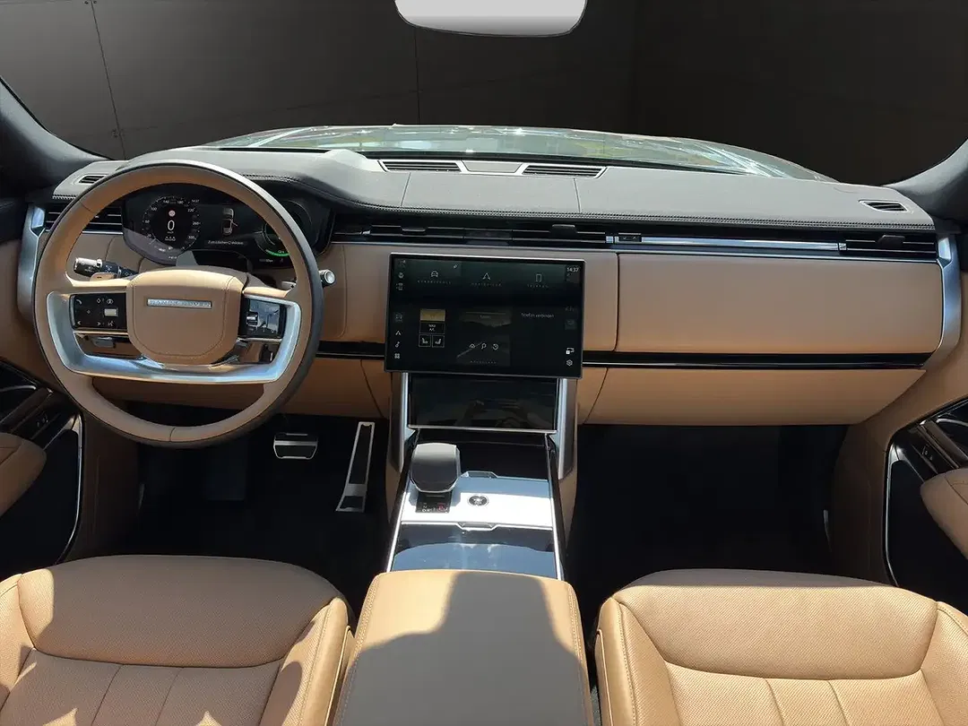 Land Rover Range Rover - Thumbnail 5