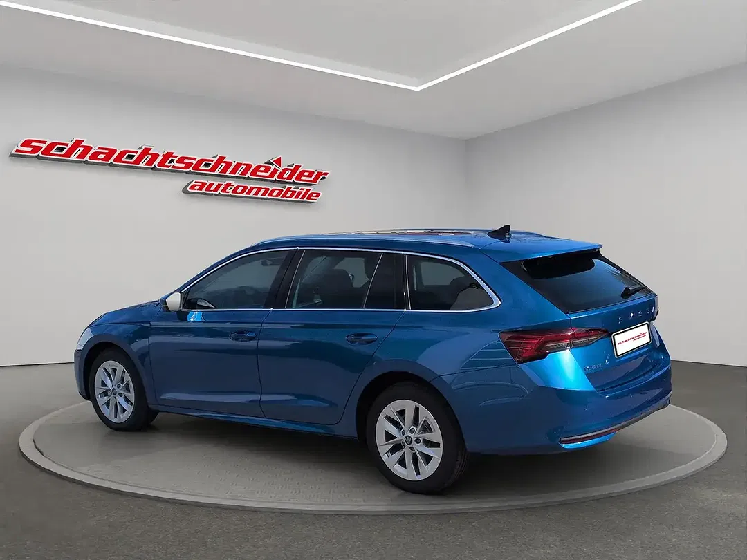 Skoda Octavia - Thumbnail 2